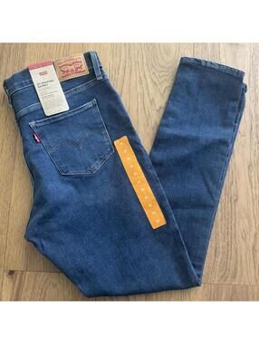 NWT Levi's 311 Skinny Shaping Jeans Size 31x30